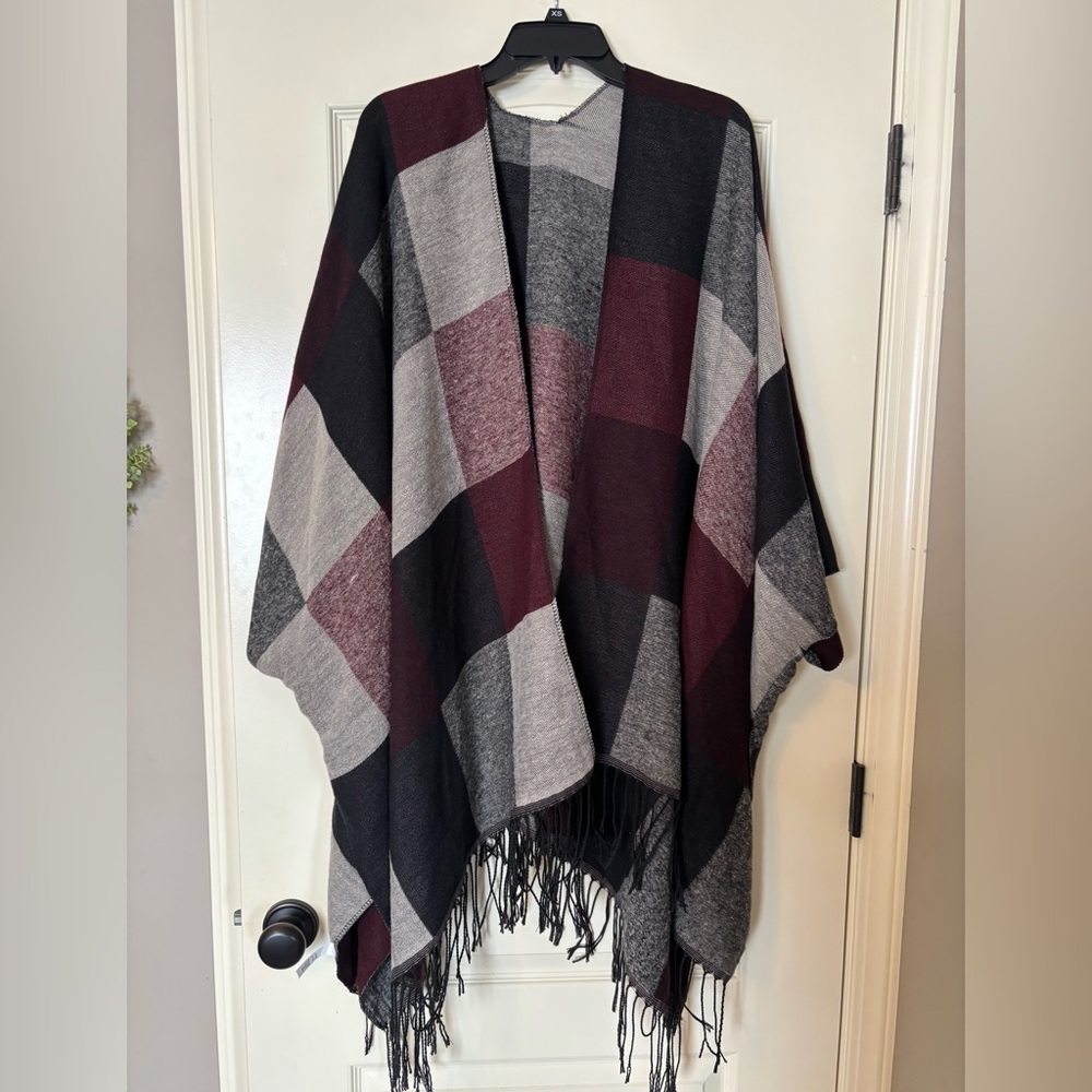 Vince Camuto Checkered Fringe Poncho